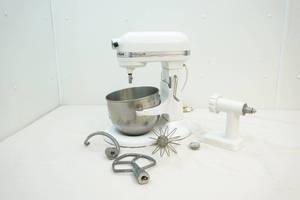 Kitchen Aid stand mixer