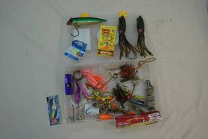 Tackle organizer, tackle
