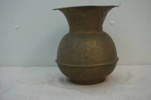 Vintage spittoon