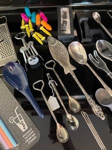 Kitchen Utensil Lot