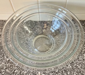 Pyrex Mixing Bowls