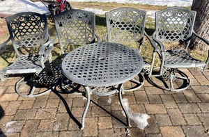 Decorative Outdoor Metal Table with 4 Chairs