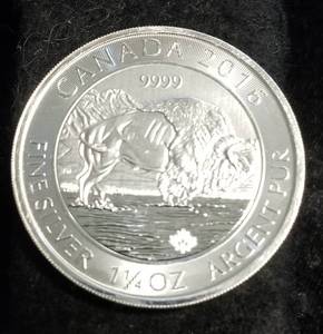 2016 CANADA $8 BISON 1.25 TROY OZ .9999 FINE SILVER