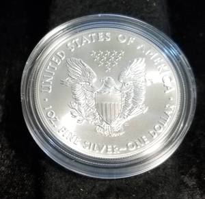 2017 AMERICAN SILVER EAGLE 1 TROY OZ. .999 FINE SILVER IN AIRTITE