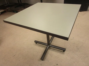 lot 217 image: VERSTEEL PERFORMANCE TABLE