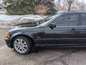 2001 BMW 330XI - AWD - Manual