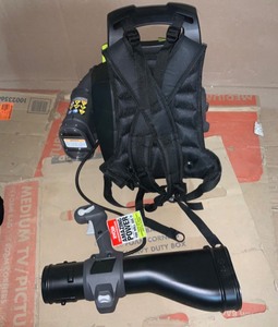 RYOBI 145 MPH 625 CFM 40-VOLT LITHIUM-ION CORDLESS BACKPACK BLOWER 5 AH BATTERY AND CHARGER INCLUDED TESTED SEE PICS