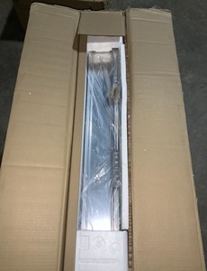 PEGASUS 3 6 IN. RECESSED OR SURFACE MOUNT TRI-VIEW BATHROOM MEDICINE CABINET. SEE PICTURES