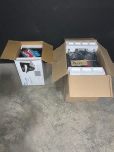 ARCHITECTURAL MAILBOXS OASIS CLASSIC LOCKING POST MOUNT MAILBOX AND OASIS POST-MOUNT BLACK. SEE PICTURES