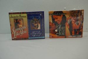 lot 15 image: New Romance Books
