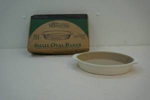 lot 22 image: New Pampered Chef