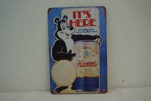 lot 52 image: Hamms Sign