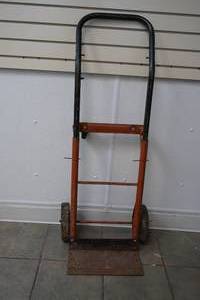 lot 93 image: Utility cart