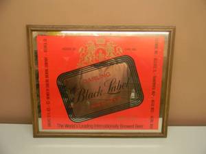 lot 15 image: RARE VINTAGE CARLING BLACK LABEL LAGER BEER BAR SIGN  MIRROR - NICE - APPROX 22 BY 18 - SEE PICTURES