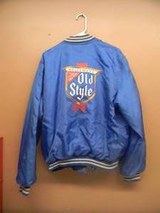 lot 30 image: VINTAGE ORIGINAL - OLD STYLE BEER WORK JACKET - SIZE L - VERY COOL - SEE PICTURES