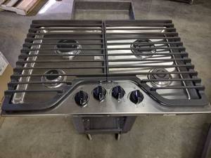 Ikea Model ICS500DS00 Gas Drop In C...