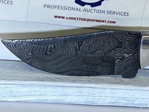 Damascus Steel Knife With Fitted Leather Sheathe