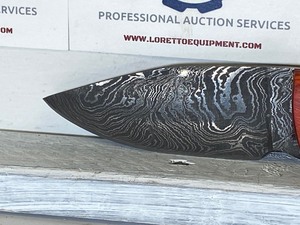 Damascus Steel Knife With Fitted Leather Sheathe