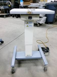 MSRP $1800 TOPCON POWER MOTORIZED UPDOWN MOBILE INSTRUMENT TABLE OR WORKSTATION - GREAT WORKING CONDITION VERY QUIET MOVEMENT