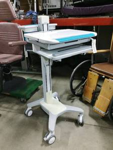 Retails NEW $2800 Medical Mobile Computer Workstation Ergotron Adjustable Sit Or Stand Computer Laptop Cart COW WMonitor Mount &amp Extra Drawer - Electronics Not Included