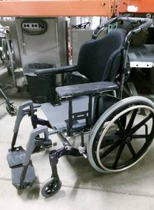 MSRP $3000&nbspPDG Mobility Fuze T50 Manual Tilt-in-Space Wheelchair - WORKS GREAT - WEAR TO ARMS ETC.