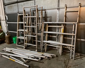 lot 13 image: Aluminum Scaffolding