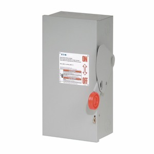 lot 96 image: Heavy Duty Electrical Safety Switches, new