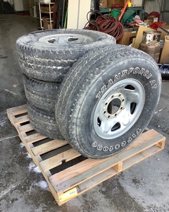 lot 91 image: WheelsTires LT26575R16