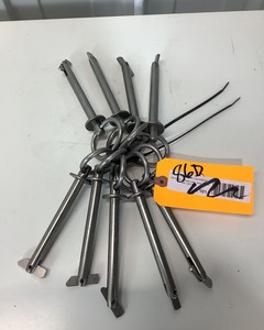 lot 86D image: Hitch Pins