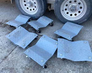lot 60 image: Car Rollers