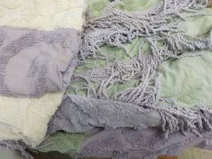 King Size Chenille and Cotton Bedsp...