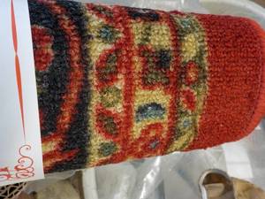 Homeline 5 x 6 Area Rug...