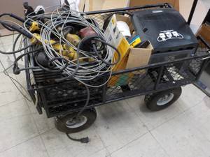 Outdoor Wagon, Dewalt Tools unteste...