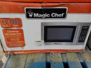 Magic Chef 1.3 ct ft Microwave...