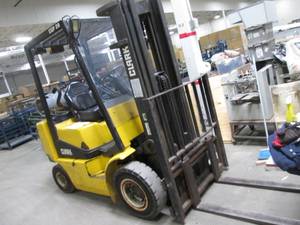 Clark M#CGP20 4000lb capacity forkl...