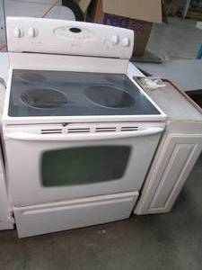 White Maytag Electric Range. Smooth...
