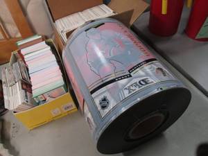 Hockey Lot with 2 boxes of collecti...
