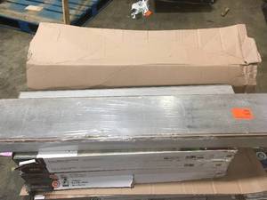 Pallet with assorted Flooring see pictures