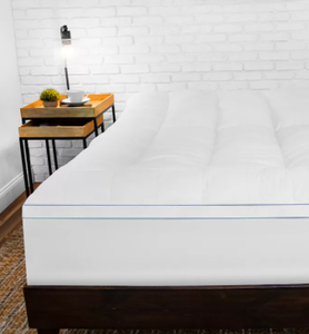 lot 122 image: Brand New SensorGel MemoryLOFT 3.5 Gel-Infused Queen Memory Foam Mattress Topper