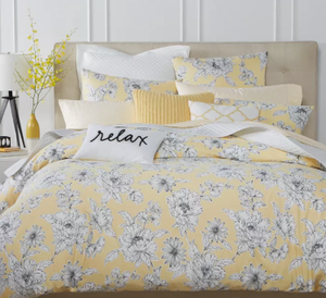 lot 142 image: Brand New Charter Club Damask Floral Designs FullQueen 3 Piece Comforter Set
