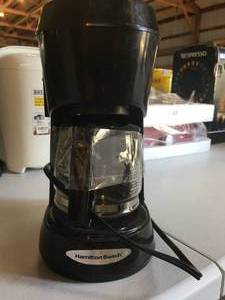 lot 19 image: Hamilton Beach Coffee Maker