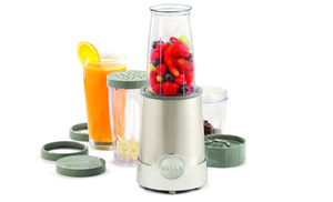 lot 25 image: Brand New BELLA Personal Size Rocket Blender