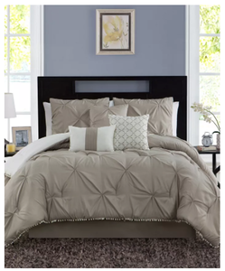 lot 87 image: Brand New Sanders Pom-Pom Twin 6 Piece Comforter Set