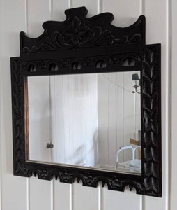 lot 187 image: Beautiful Large Carved Wall Mirror