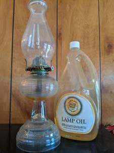 lot 164 image: Vintage Oil Lamp with Lamp Oil