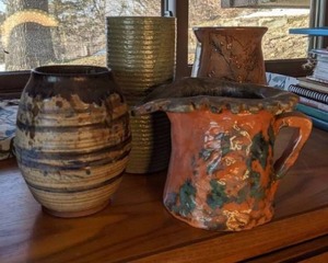 lot 168 image: Four Pieces of Decorative Pottery