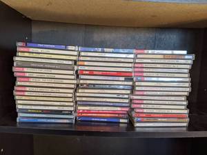 lot 172 image: Lot of Classical CDs
