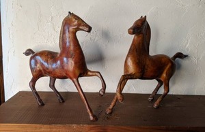 lot 174 image: Pair of Heavy Horse Statues