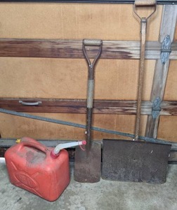 lot 32 image: Gas Can, Spade, Snow Shovel