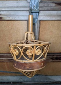lot 46 image: Unique Hanging Wood Basket